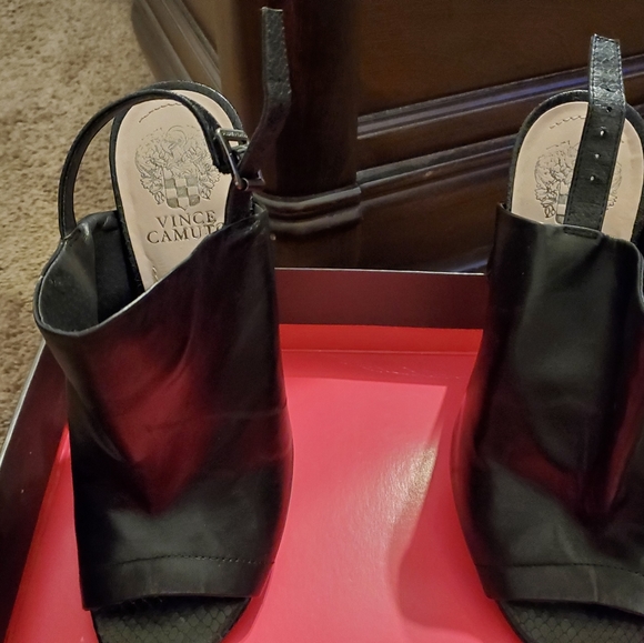 Shoes - Picture 7 of 14